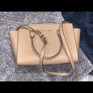 Michael Kors Selma Crossbody